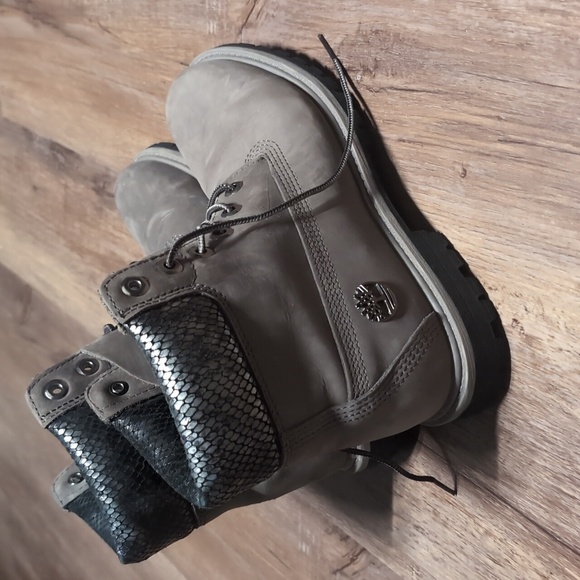 Timberland Shoes - Timberland Boots Size 8.5